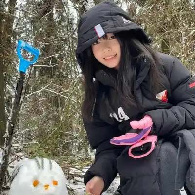 秦明凝